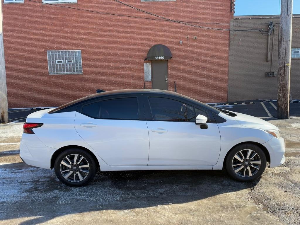 Nissan Versa SV 2020