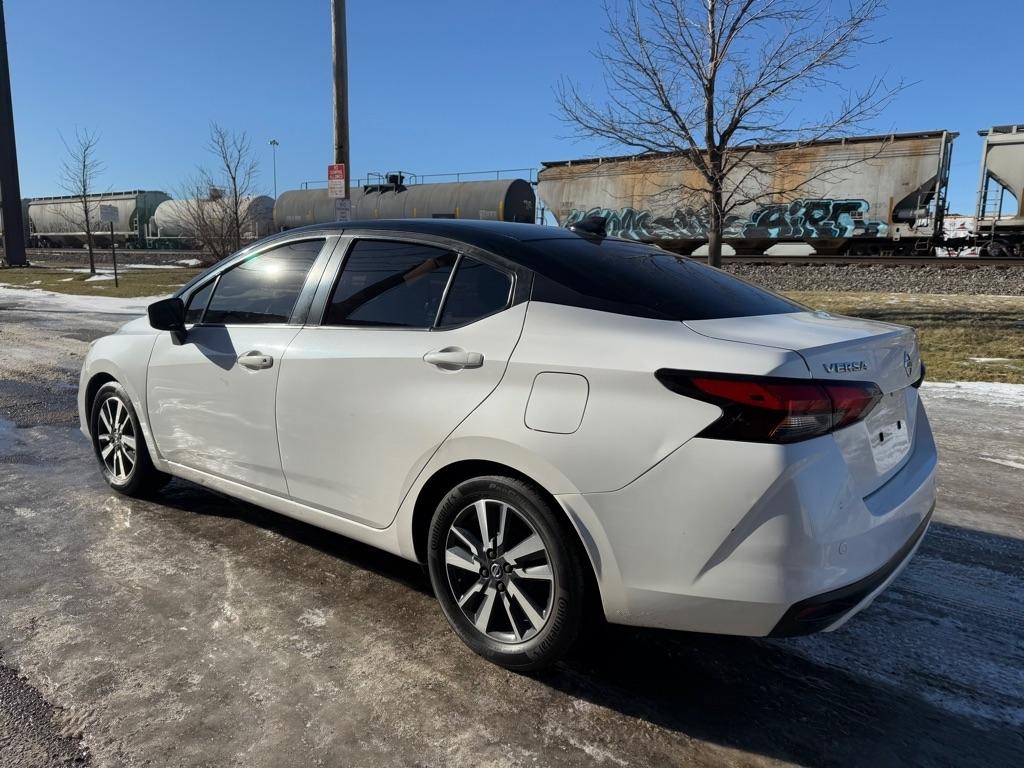 Nissan Versa SV 2020