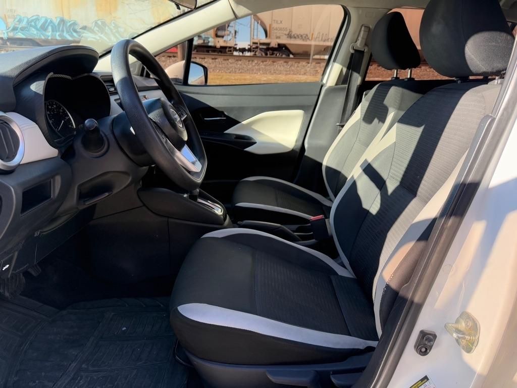 Nissan Versa SV 2020