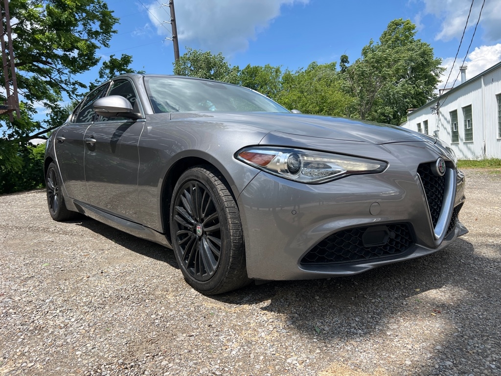 2017 Alfa Romeo Giulia Ti