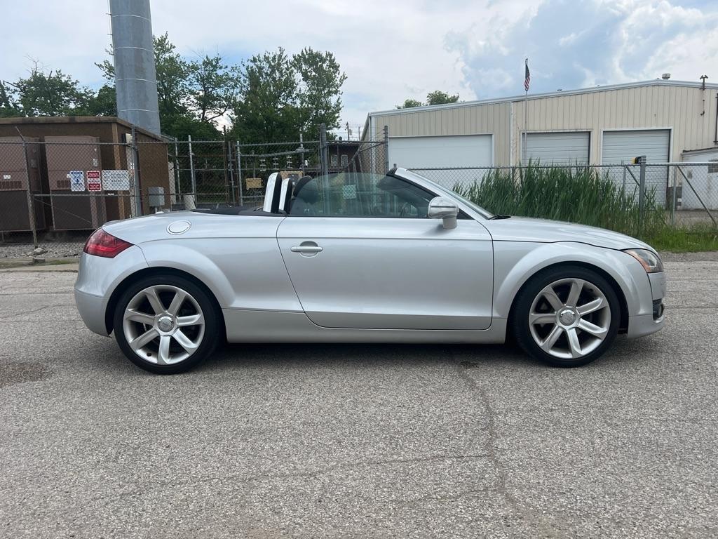 Audi TT 2.0 T Roadster with S tronic 2008