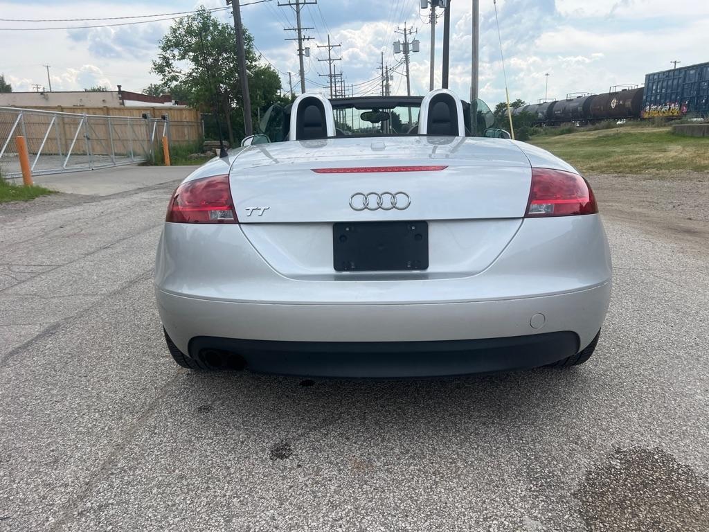 Audi TT 2.0 T Roadster with S tronic 2008