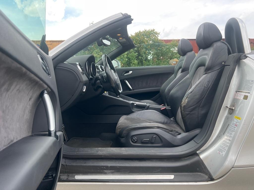 Audi TT 2.0 T Roadster with S tronic 2008