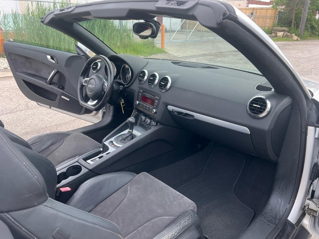 Audi TT 2.0 T Roadster with S tronic 2008