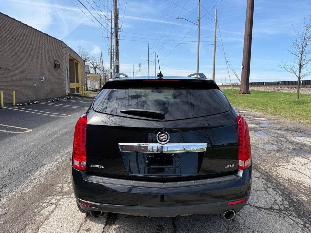 Cadillac SRX Standard FWD 2015