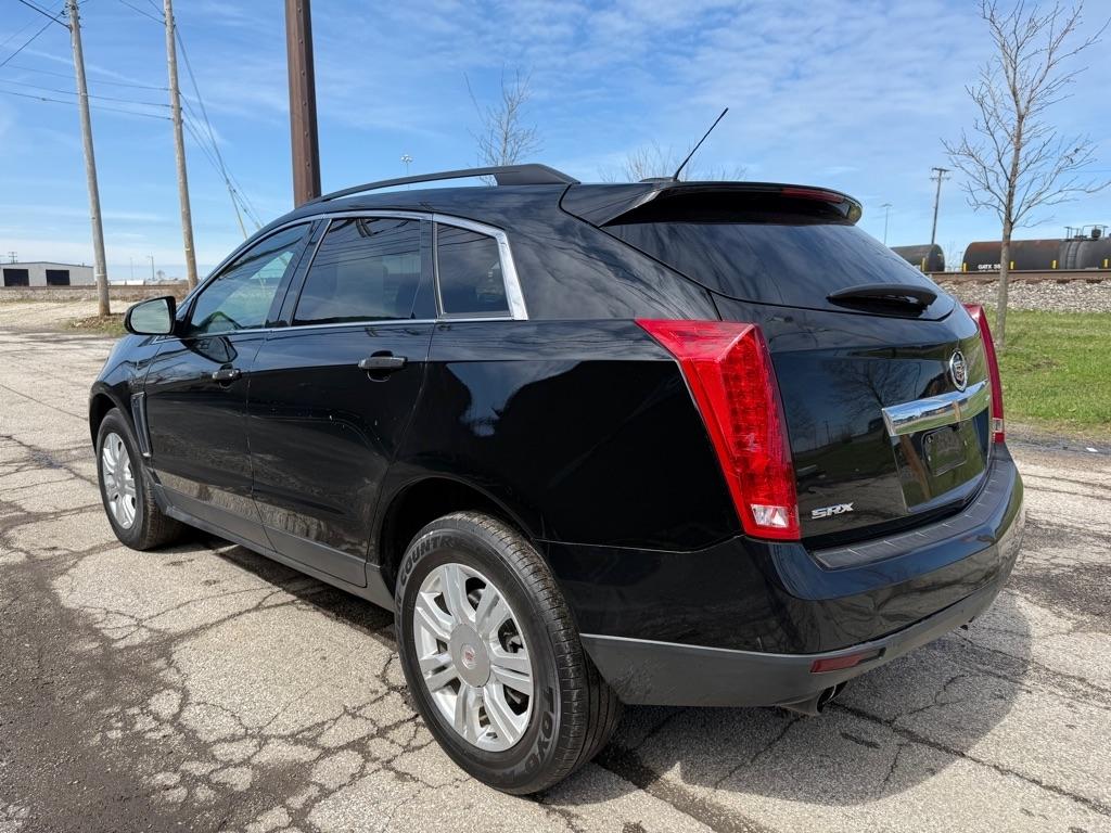 Cadillac SRX Standard FWD 2015