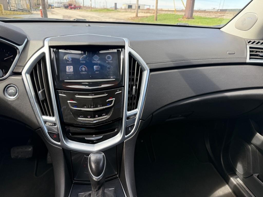 Cadillac SRX Standard FWD 2015