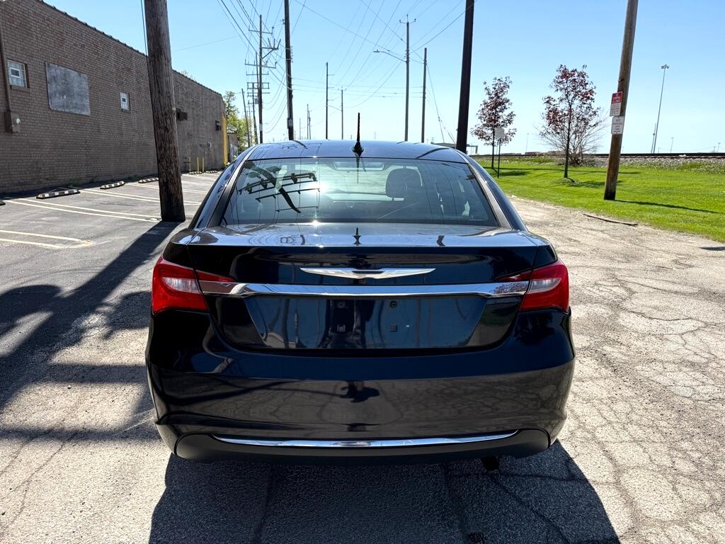 Chrysler 200 Touring 2011 Chrysler 200 Touring 2011