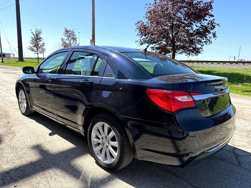 Chrysler 200 Touring 2011 Chrysler 200 Touring 2011