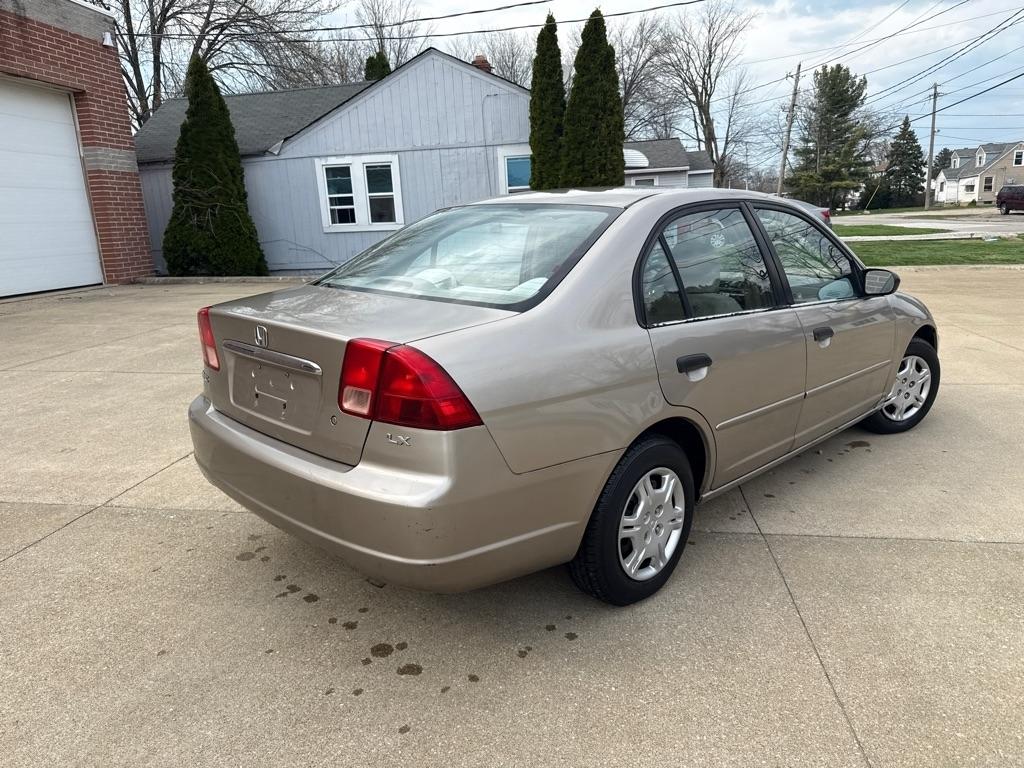 Honda Civic LX sedan 2001