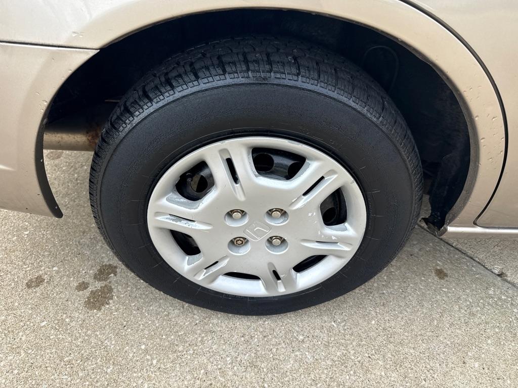 Honda Civic LX sedan 2001