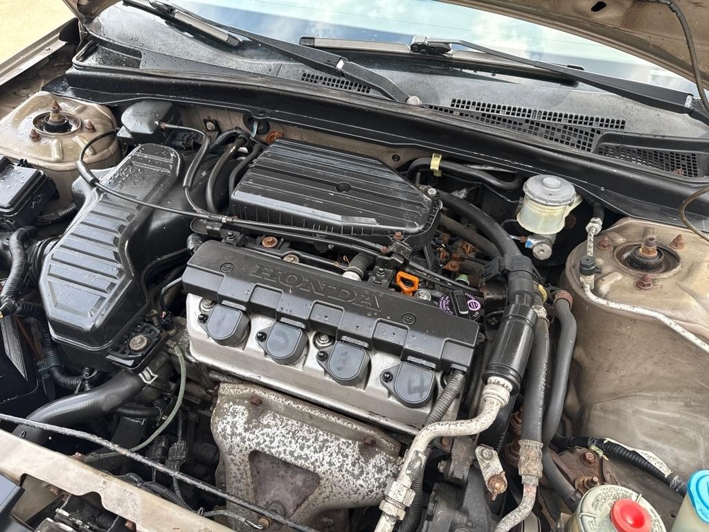 Honda Civic LX sedan 2001