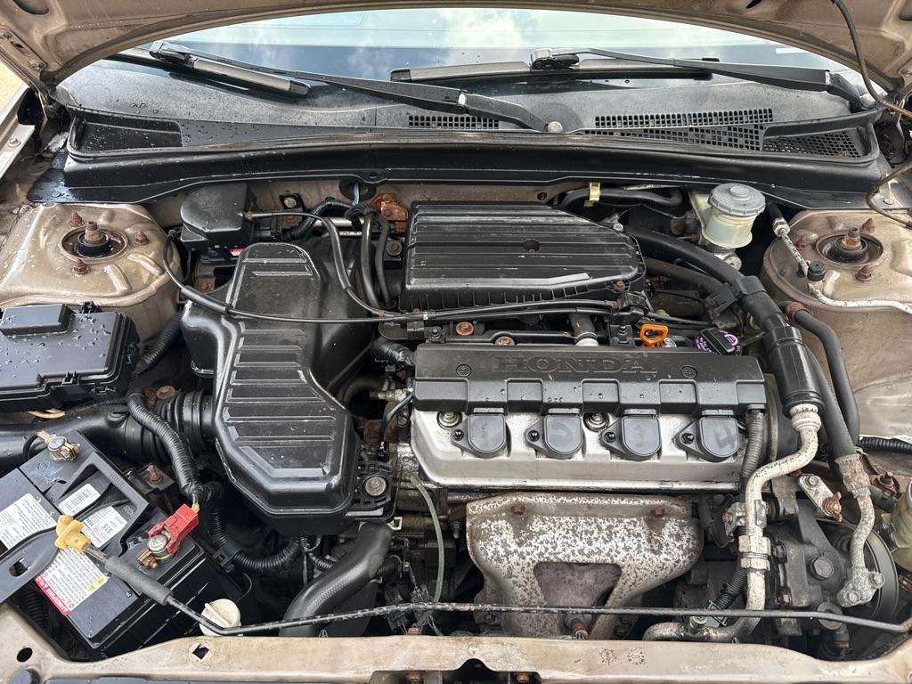 Honda Civic LX sedan 2001