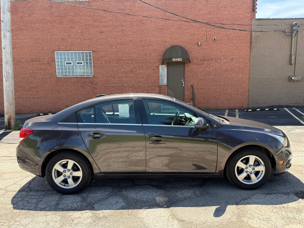 Chevrolet Cruze 1LT Auto 2015