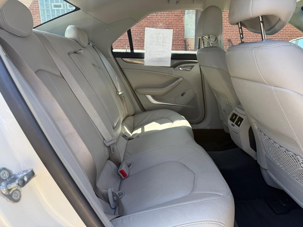 Cadillac CTS 3.0L Base AWD 2011