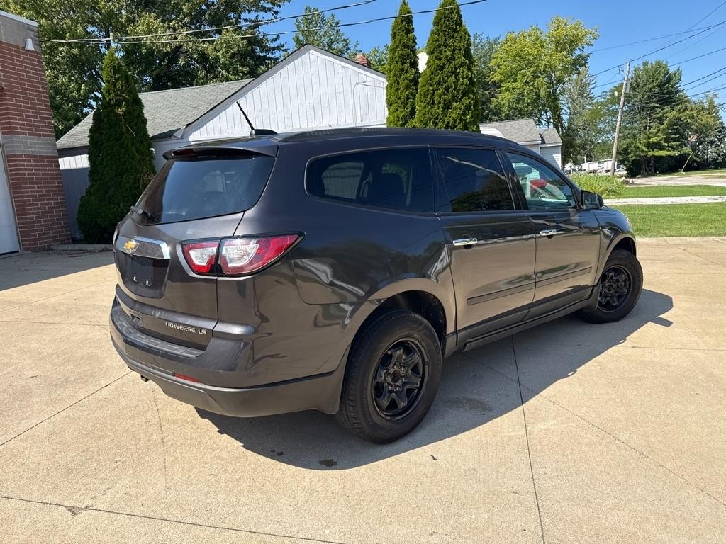 Chevrolet Traverse LS FWD 2016