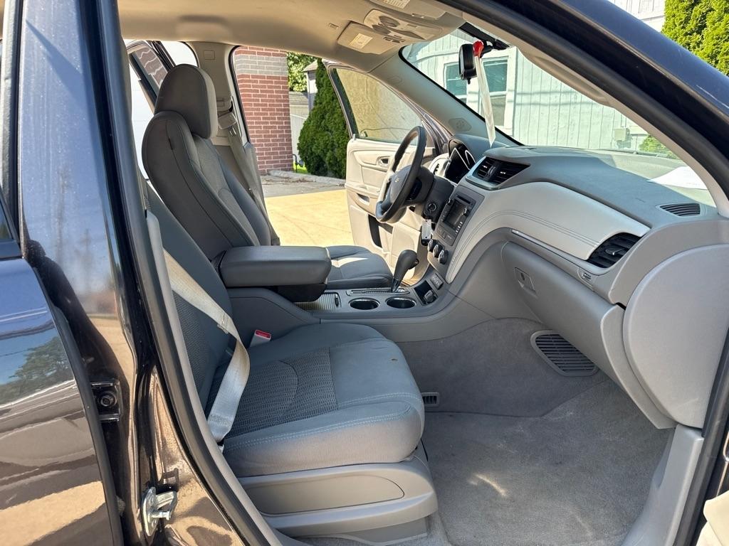 Chevrolet Traverse LS FWD 2016