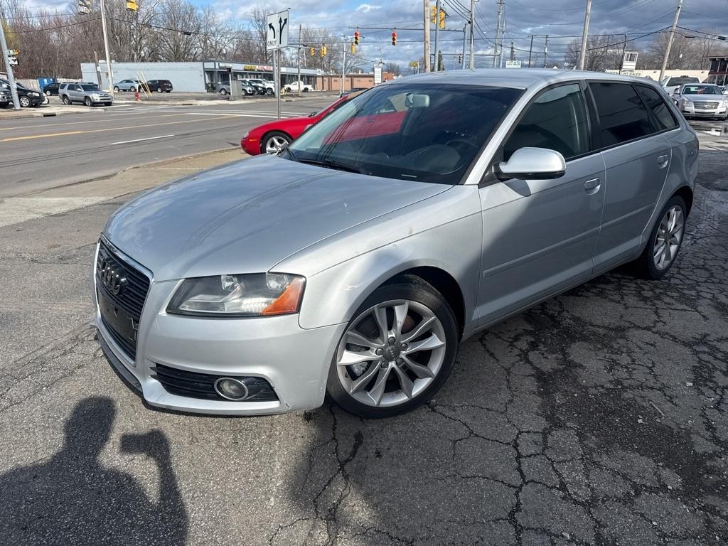 Audi A3 2.0T Premium S tronic 2011