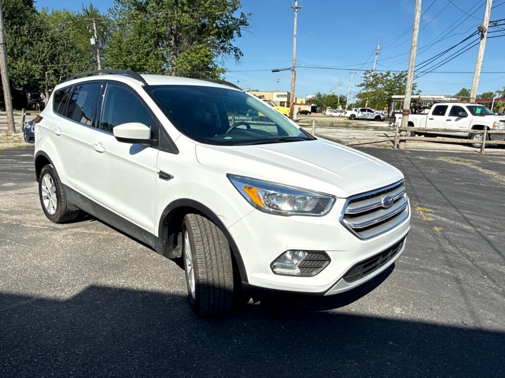 2018 Ford Escape SE photo 3