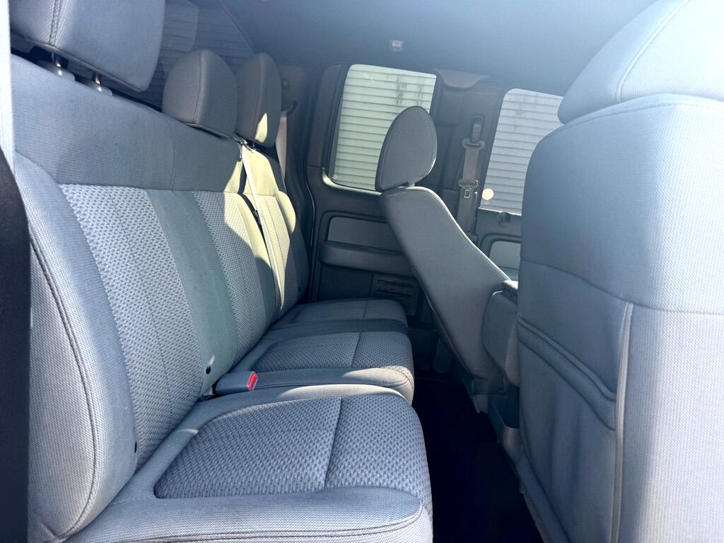 2011 Ford F-150 XL photo 11