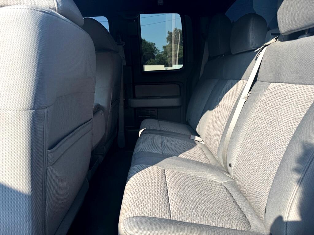 2011 Ford F-150 XL photo 12