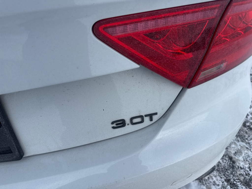 Audi A7 3.0T Premium quattro 2012