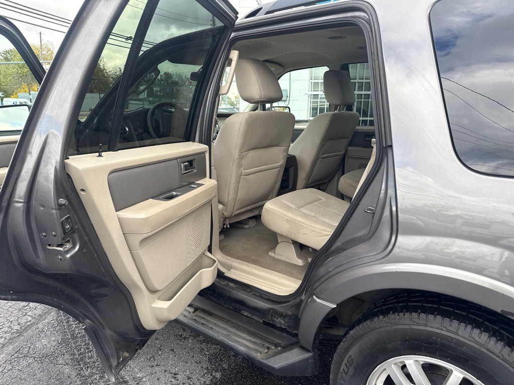 Ford Expedition King Ranch 4WD 2011 Ford Expedition King Ranch 4WD 2011