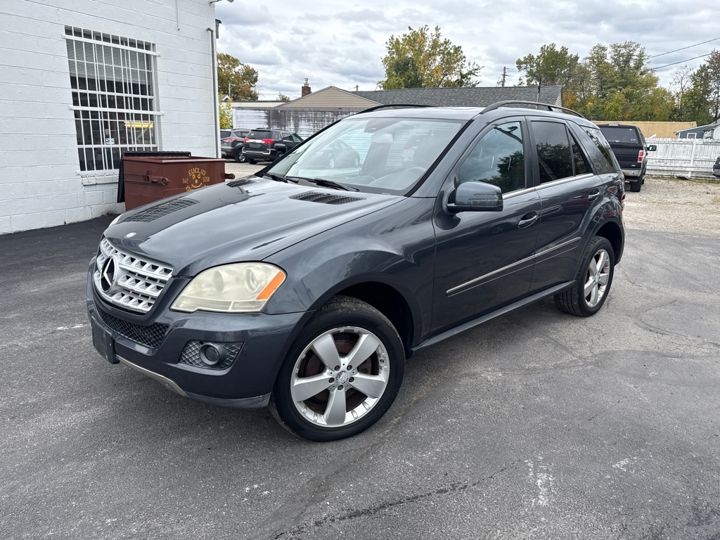 Mercedes-Benz M-Class ML350 4MATIC 2011 Mercedes-Benz M-Class ML350 4MATIC 2011