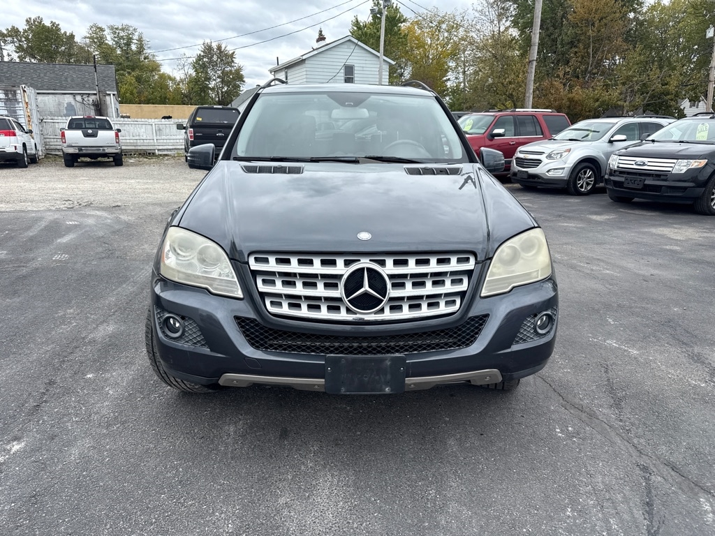 Mercedes-Benz M-Class ML350 4MATIC 2011 Mercedes-Benz M-Class ML350 4MATIC 2011