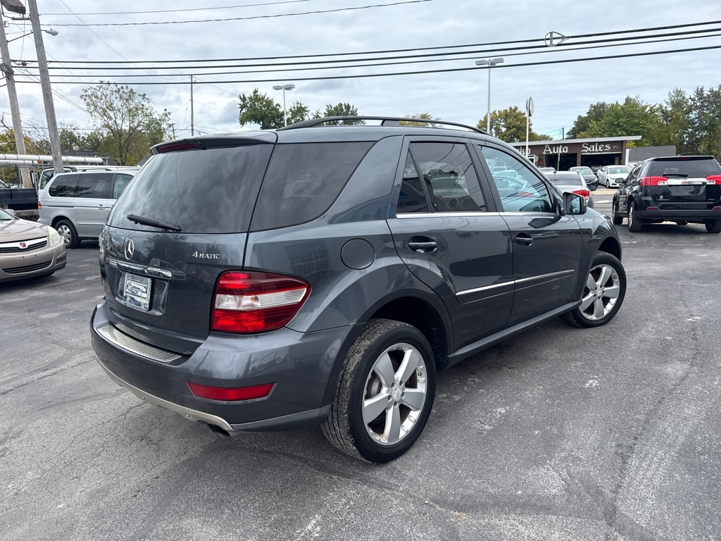 Mercedes-Benz M-Class ML350 4MATIC 2011 Mercedes-Benz M-Class ML350 4MATIC 2011