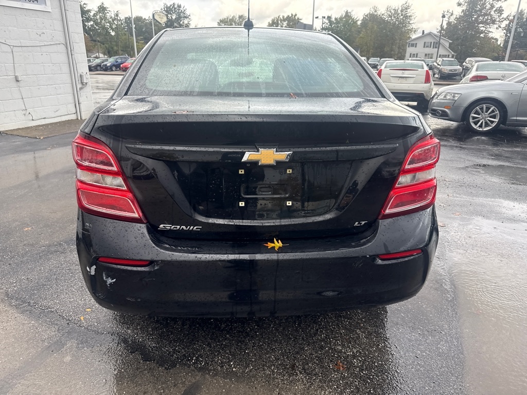 Chevrolet Sonic LT Auto Sedan 2017 Chevrolet Sonic LT Auto Sedan 2017