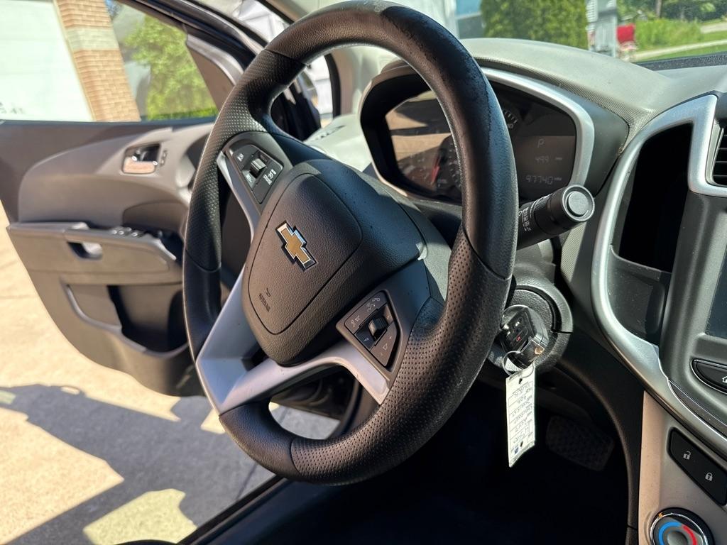 Chevrolet Sonic LT Auto Sedan 2017