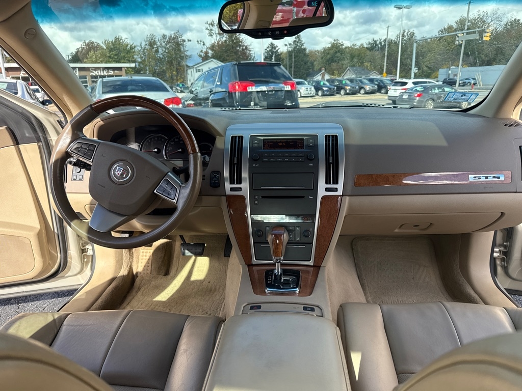 Cadillac STS V6 AWD 2008 Cadillac STS V6 AWD 2008