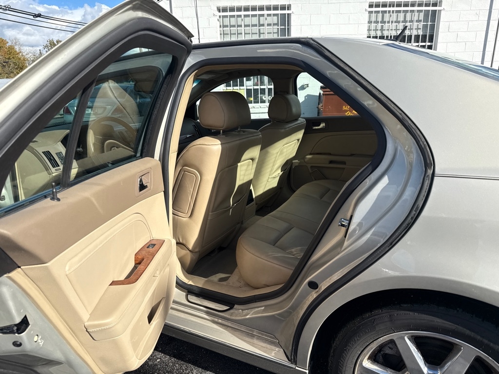 Cadillac STS V6 AWD 2008 Cadillac STS V6 AWD 2008