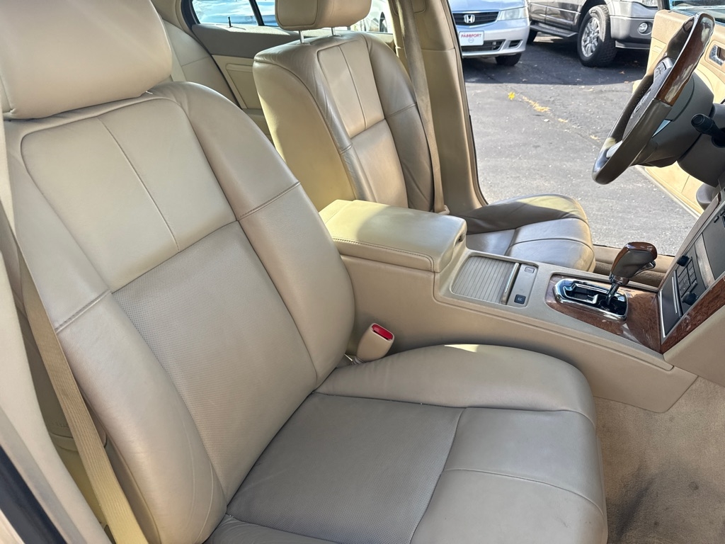 Cadillac STS V6 AWD 2008 Cadillac STS V6 AWD 2008