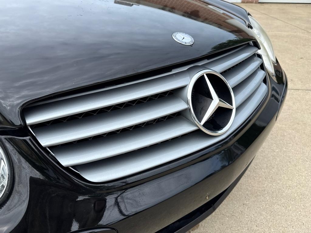 Mercedes-Benz SL-Class SL500 2004