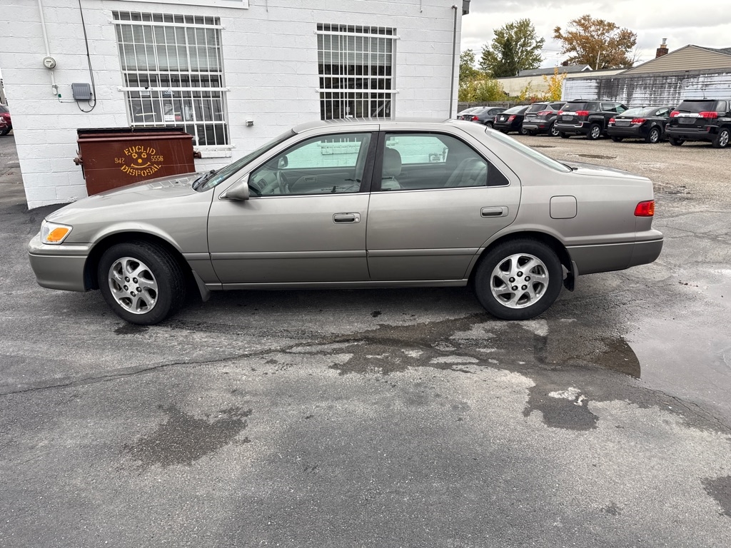 Toyota Camry LE V6 2001 Toyota Camry LE V6 2001