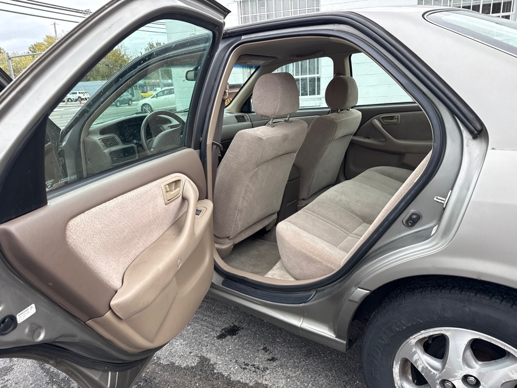 Toyota Camry LE V6 2001 Toyota Camry LE V6 2001