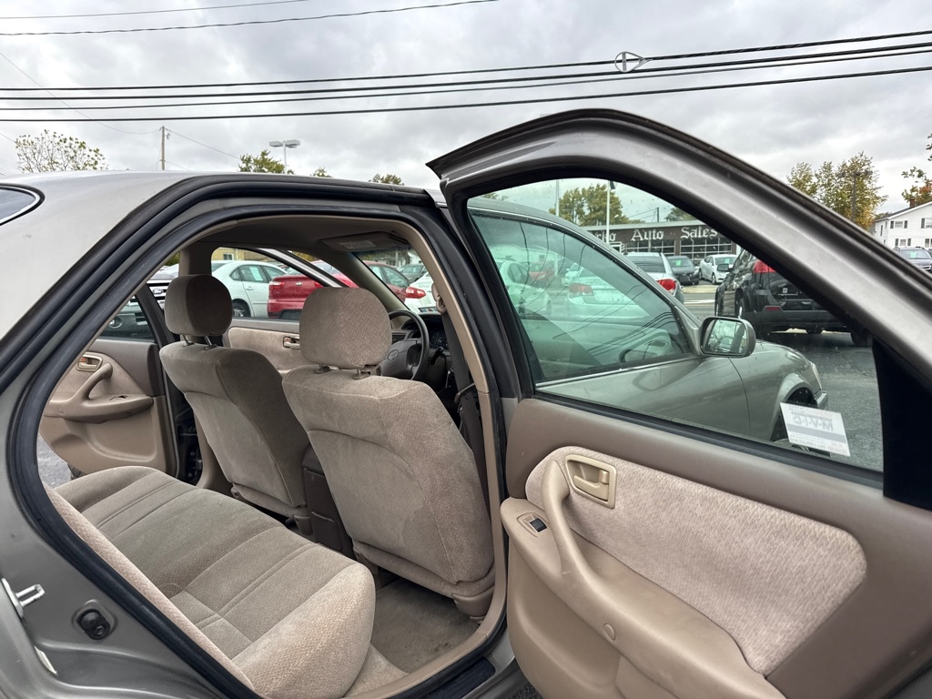 Toyota Camry LE V6 2001 Toyota Camry LE V6 2001