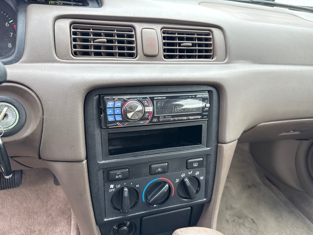 Toyota Camry LE V6 2001 Toyota Camry LE V6 2001