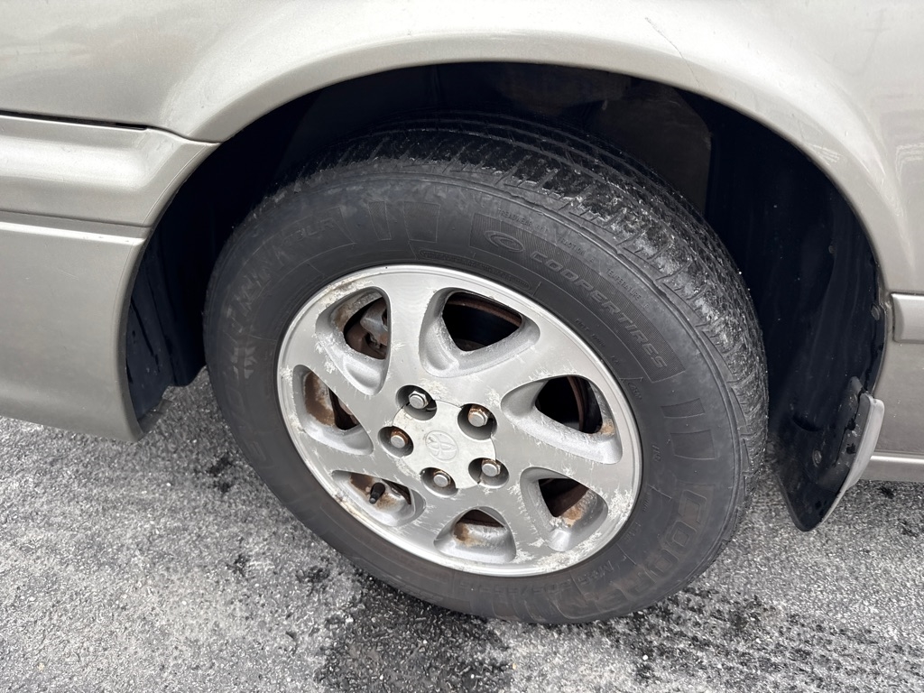 Toyota Camry LE V6 2001 Toyota Camry LE V6 2001