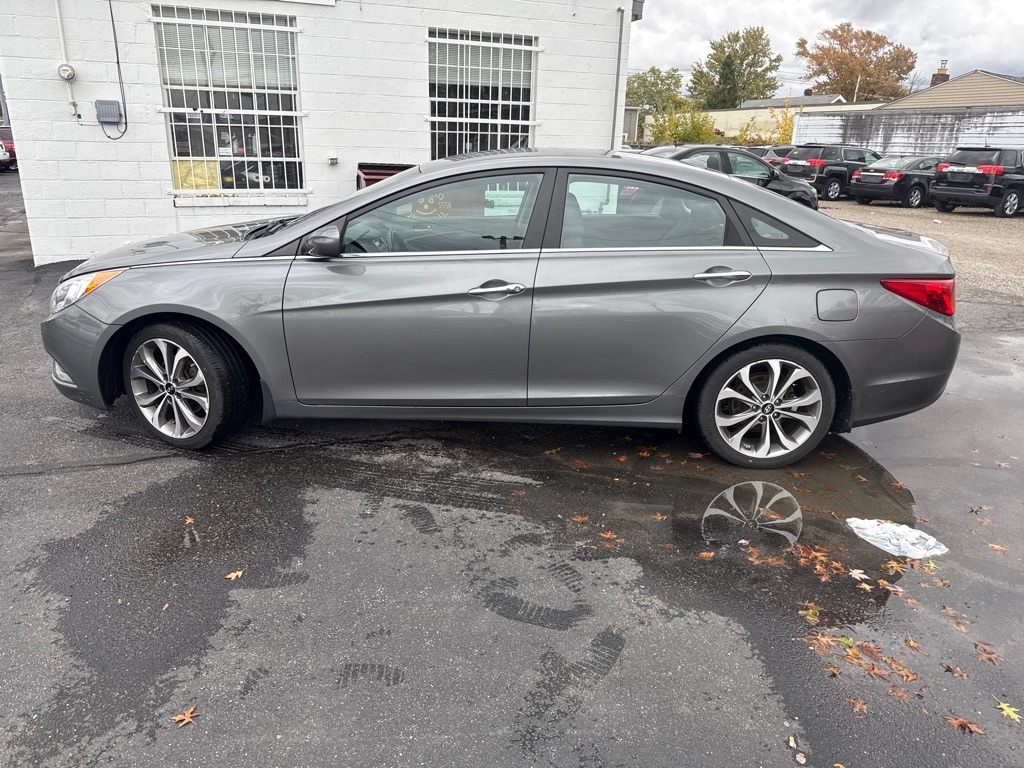 Hyundai Sonata SE Auto 2013 Hyundai Sonata SE Auto 2013
