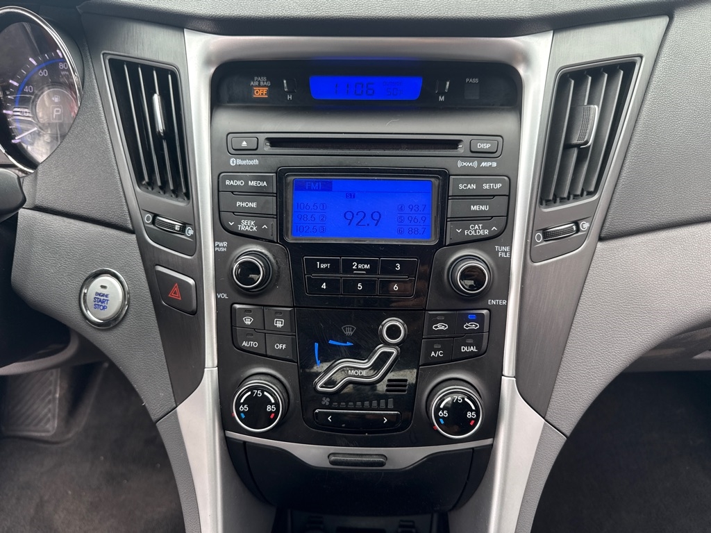 Hyundai Sonata SE Auto 2013 Hyundai Sonata SE Auto 2013