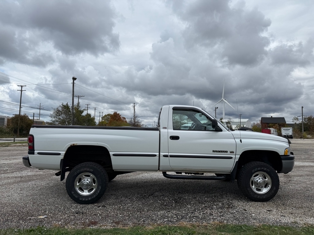 Dodge Ram 2500 ST Long Bed 4WD 2002 Dodge Ram 2500 ST Long Bed 4WD 2002
