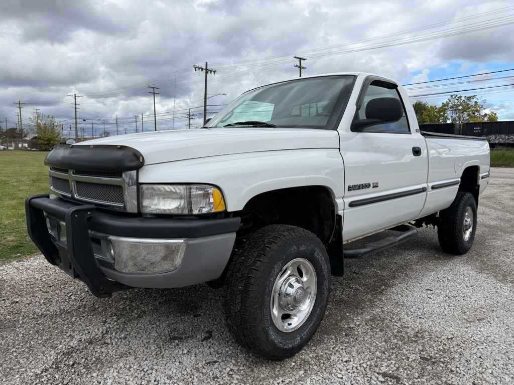 Dodge Ram 2500 ST Long Bed 4WD 2002 Dodge Ram 2500 ST Long Bed 4WD 2002
