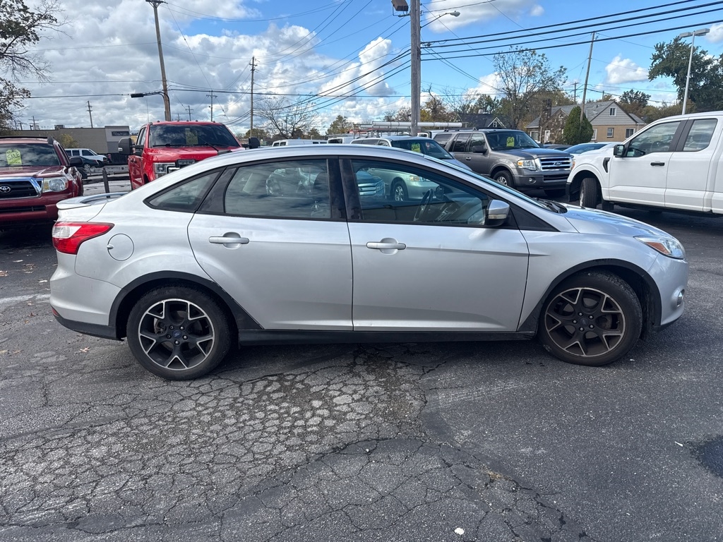 Ford Focus SE Sedan 2012 Ford Focus SE Sedan 2012