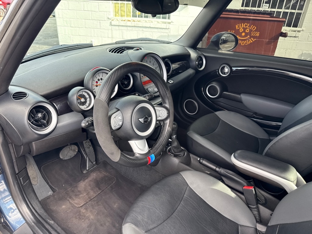 MINI Cooper Convertible 2010 MINI Cooper Convertible 2010