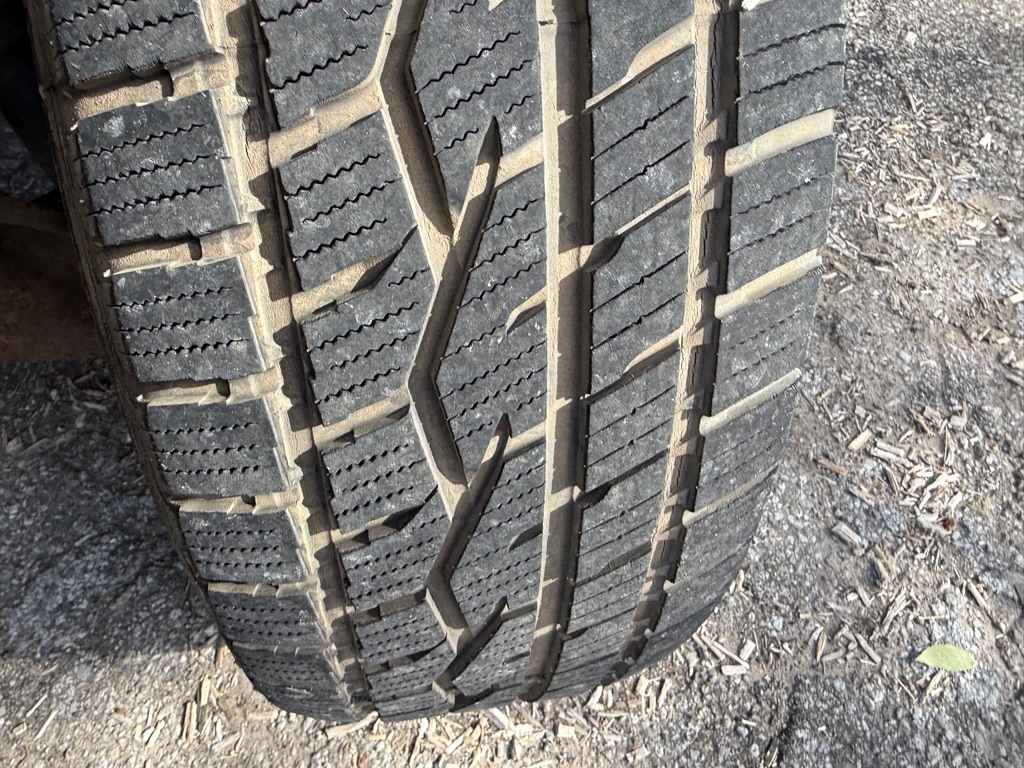 Ford F-150 XL SuperCab 8-ft. Bed 4WD 2010 Ford F-150 XL SuperCab 8-ft. Bed 4WD 2010