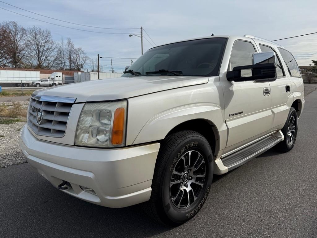 Cadillac Escalade AWD 2002