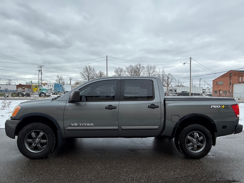 Nissan Titan S Crew Cab 4WD 2014